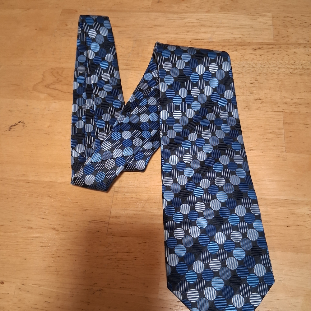 Blacker by Stanley Blacker Elegant Blue and Gray Geometric Men's Tie